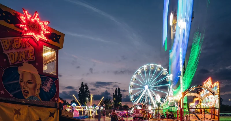 Parcs d'attraction et activités insolites : faut-il y aller ?